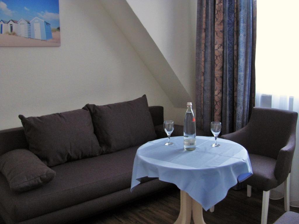 Landhotel Alte Schule - Hotel Garni شيلينغ الغرفة الصورة