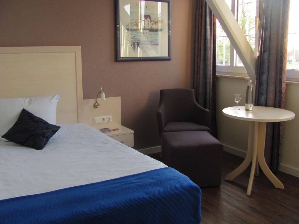 Landhotel Alte Schule - Hotel Garni شيلينغ الغرفة الصورة